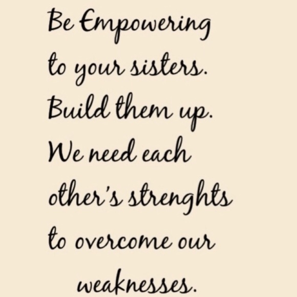 Welcome to My Closet - Picture 15 of 16